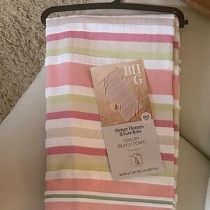 Better Homes And Gardens Luxury Striped Beach Towel - 6 x 3 feet